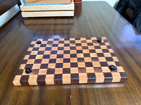 Cutting Board - Checkered Pattern